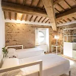 Castello Di Ramazzano - Tenute Aliani 팜스테이 *