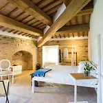 팜스테이 Castello Di Ramazzano - Tenute Aliani *