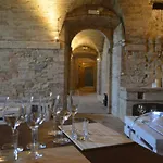 ファームステイ Castello Di Ramazzano - Tenute Aliani *