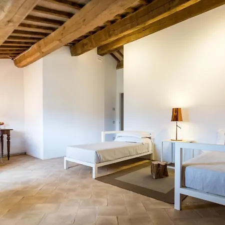 Castello Di Ramazzano - Tenute Aliani Agroturismo Perugia