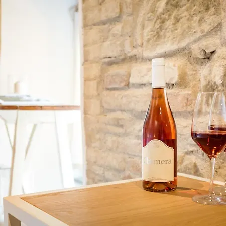 Castello Di Ramazzano - Tenute Aliani 팜스테이
