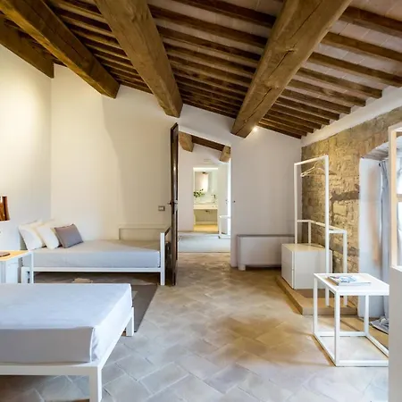 Castello Di Ramazzano - Tenute Aliani *