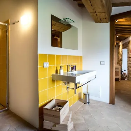 Castello Di Ramazzano - Tenute Aliani