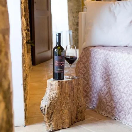Agroturismo Castello Di Ramazzano - Tenute Aliani Perugia