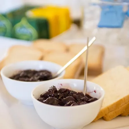 Vakantieboerderij Castello Di Ramazzano - Tenute Aliani *