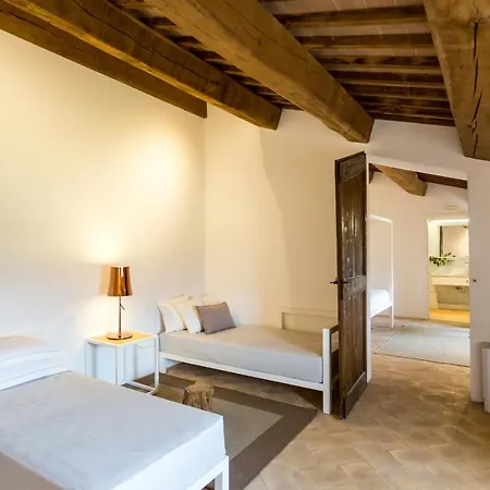 Castello Di Ramazzano - Tenute Aliani