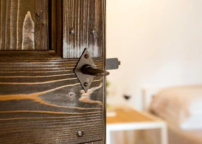 Castello Di Ramazzano - Tenute Aliani Perugia