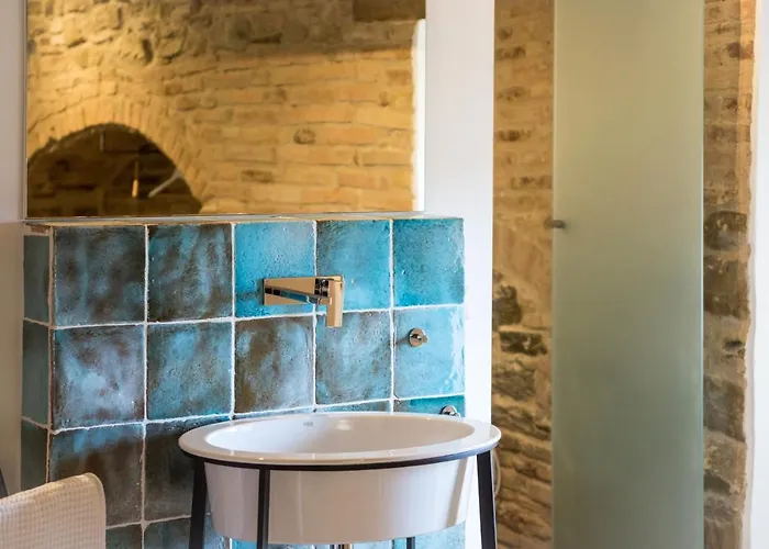 Castello Di Ramazzano - Tenute Aliani