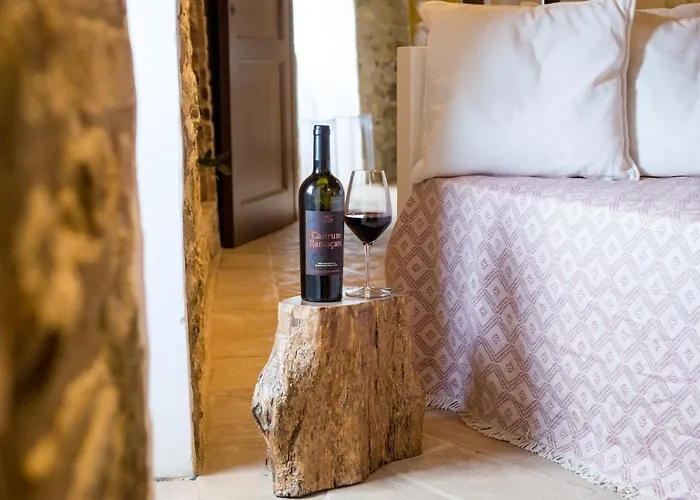 Alloggio per agriturismo Castello Di Ramazzano - Tenute Aliani Perugia