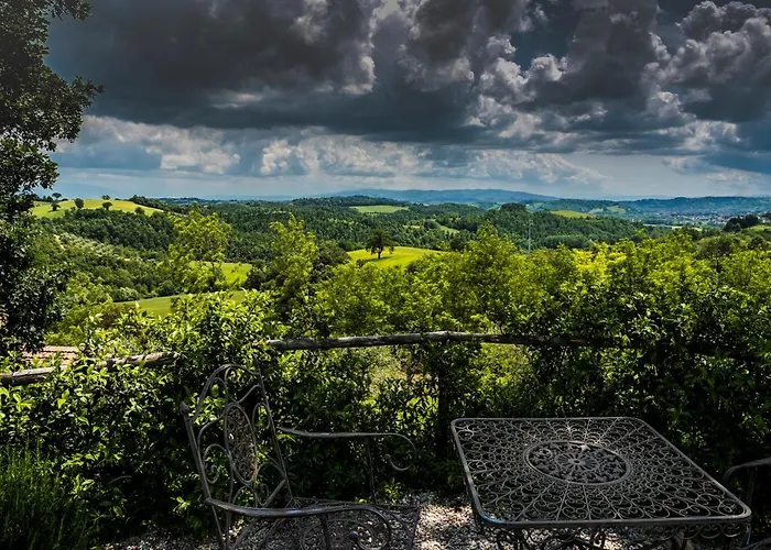 Castello Di Ramazzano - Tenute Aliani *