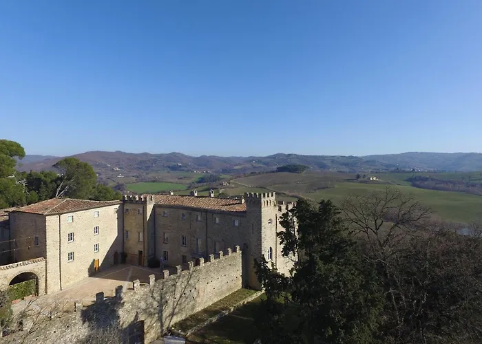 Gospodarstwo agroturystyczne Castello Di Ramazzano - Tenute Aliani Perugia